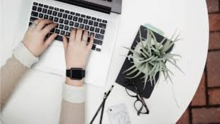 Why is Medical School Harder to Get Into Than Law School?